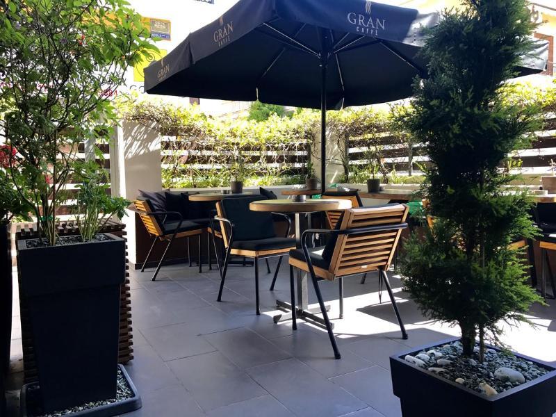 Mc Queen Rooms & Apartments Athena Bagian luar foto