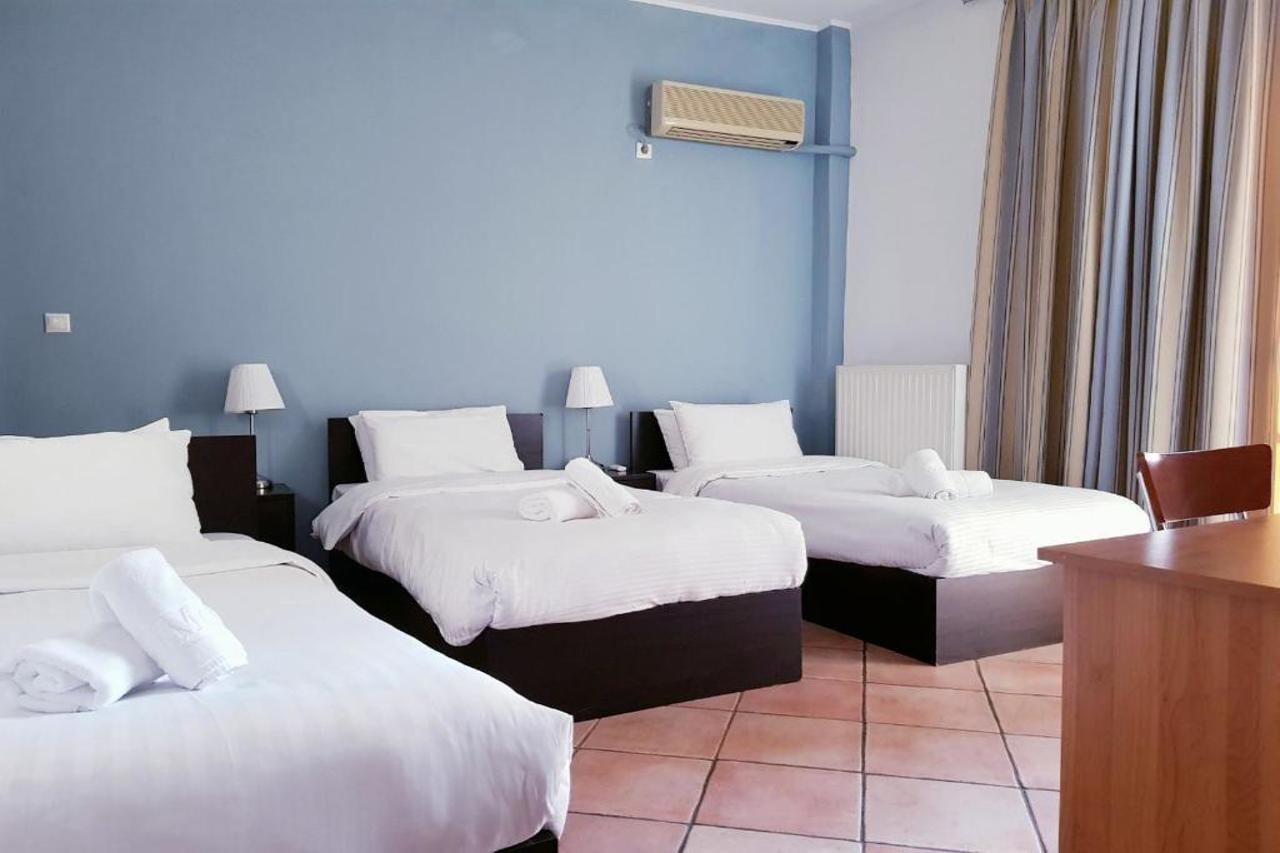 Mc Queen Rooms & Apartments Athena Bagian luar foto